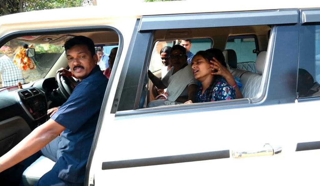 పరీక్షా కేంద్రంలో విద్యార్థిని అస్వస్థత..