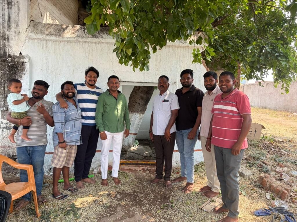 అమ్మవారి ఆశీస్సులతో ప్రజలందరూ సుఖ సంతోషాలతో ఉండాలి