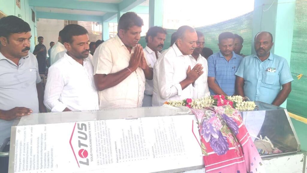 మాజీ ఎమ్మెల్యే గండ్ర పరామర్శ..