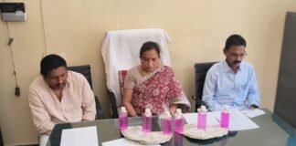 మహబూబాబాద్ జిల్లాలో ఏసీబీ దాడులు..