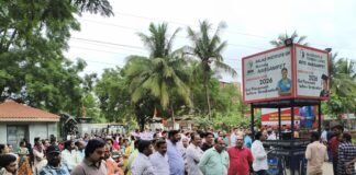 పెద్ది భౌతికకాయం కోసం ఎదురుచూస్తున్న బాలాజీ విద్యాసంస్థలు