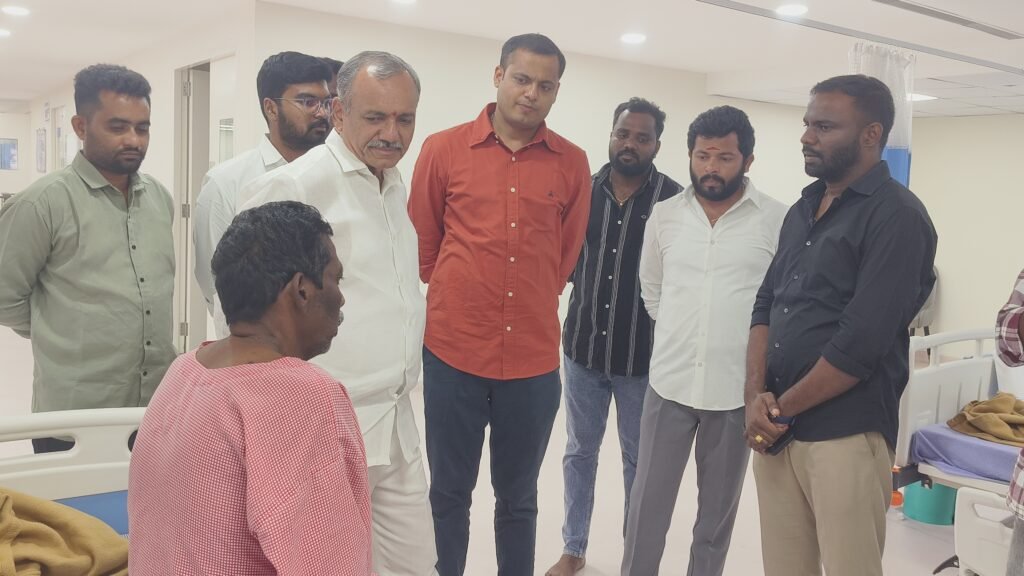 బద్దెల మల్లయ్యను పరామర్శించిన గండ్ర