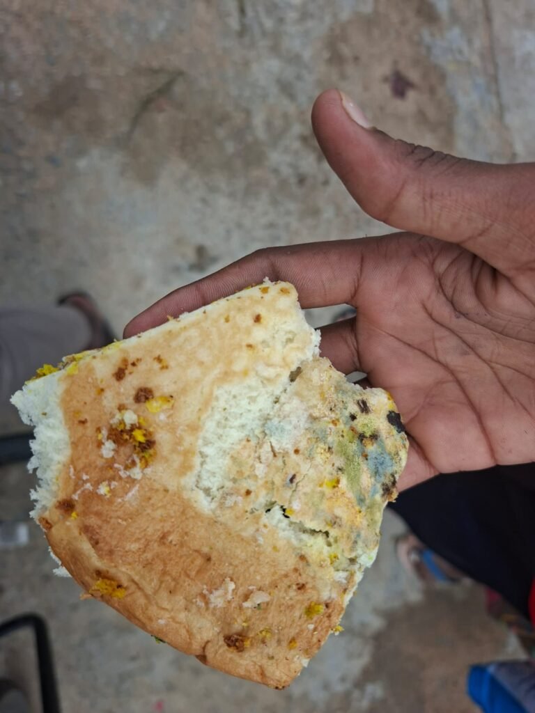 బూజుపట్టిన దిల్‌పసంద్ విక్రయం