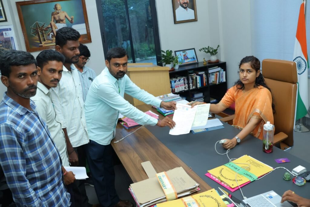ఎస్టీలు లేని గ్రామానికి ఎస్టీ కోటా ఎందుకు?