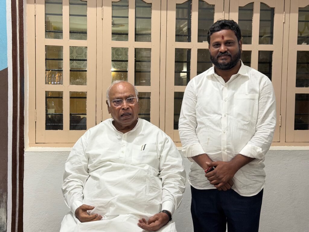 జనాభా దామాషా ప్రకారం బీసీలకు రాజకీయ అవకాశాలు కల్పించాలి 
